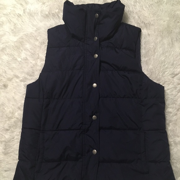 Old Navy Jackets & Blazers - OLD NAVY puff vest size large